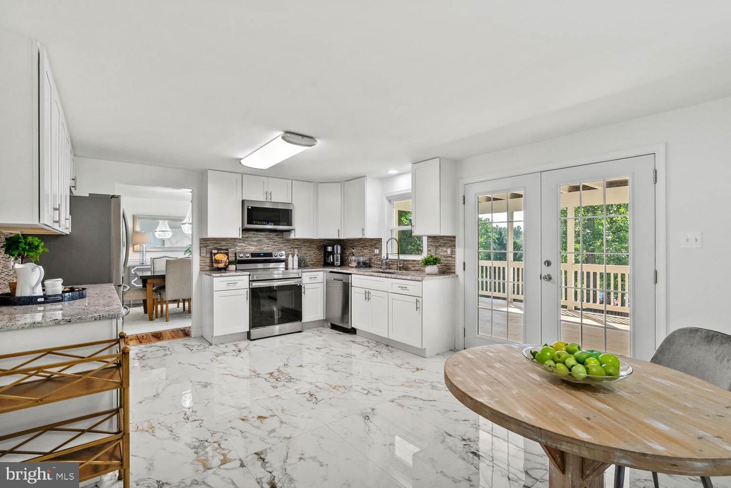 9326 FAIRFAX ST, ALEXANDRIA, Virginia 22309, 6 Bedrooms Bedrooms, ,3 BathroomsBathrooms,Residential,For sale,9326 FAIRFAX ST,VAFX2253714 MLS # VAFX2253714