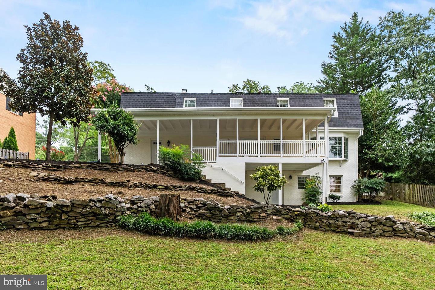 9326 FAIRFAX ST, ALEXANDRIA, Virginia 22309, 6 Bedrooms Bedrooms, ,3 BathroomsBathrooms,Residential,For sale,9326 FAIRFAX ST,VAFX2253714 MLS # VAFX2253714