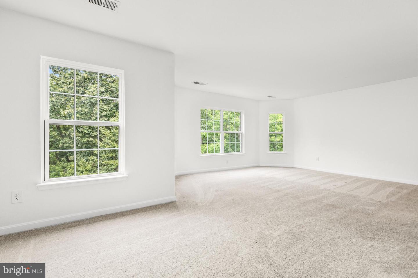 1766 ANN SCARLET CT, WOODBRIDGE, Virginia 22191, 6 Bedrooms Bedrooms, ,3 BathroomsBathrooms,Residential,For sale,1766 ANN SCARLET CT,VAPW2098676 MLS # VAPW2098676