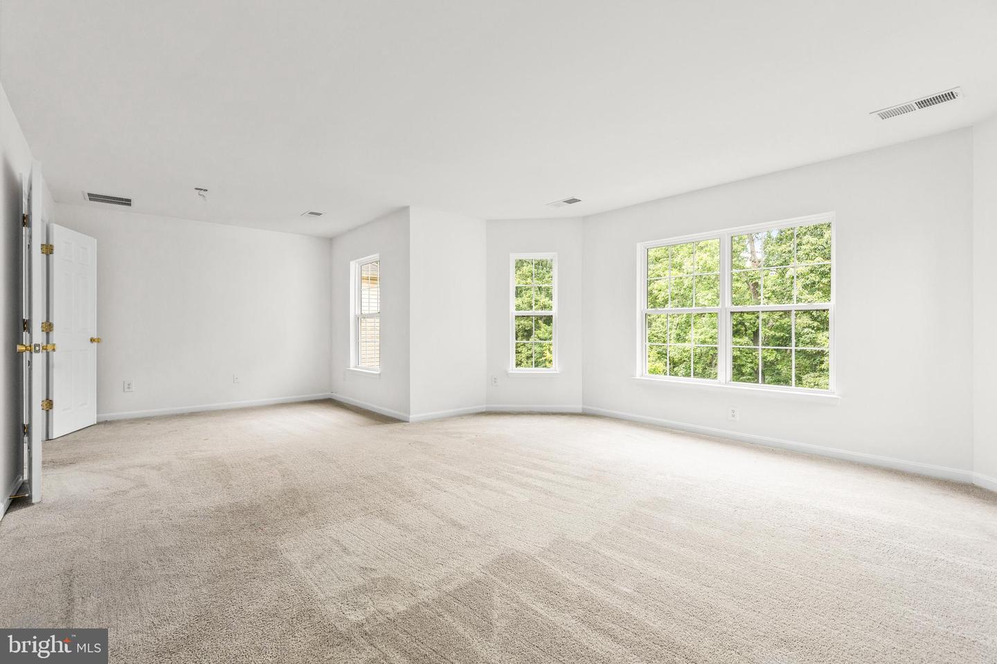 1766 ANN SCARLET CT, WOODBRIDGE, Virginia 22191, 6 Bedrooms Bedrooms, ,3 BathroomsBathrooms,Residential,For sale,1766 ANN SCARLET CT,VAPW2098676 MLS # VAPW2098676