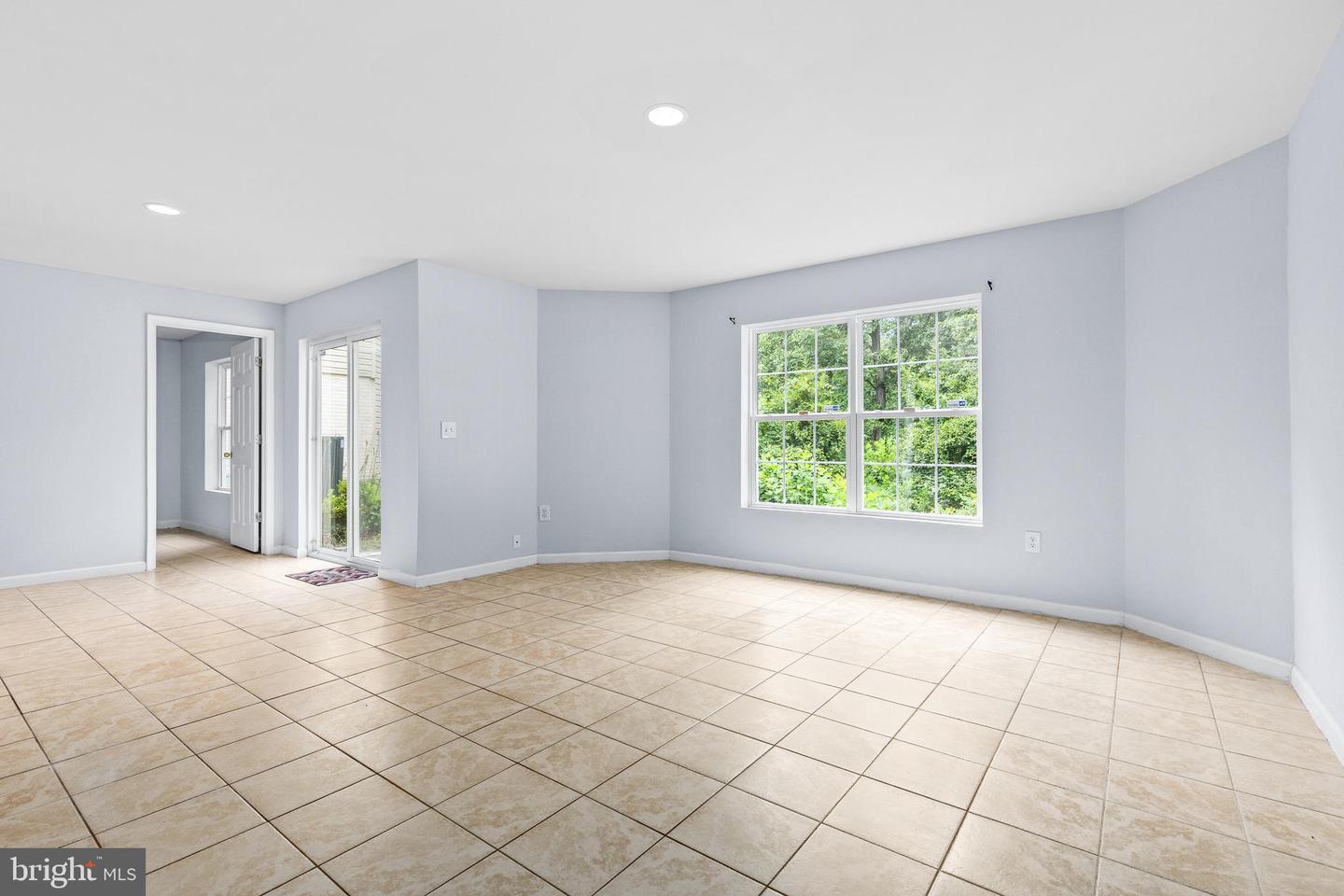 1766 ANN SCARLET CT, WOODBRIDGE, Virginia 22191, 6 Bedrooms Bedrooms, ,3 BathroomsBathrooms,Residential,For sale,1766 ANN SCARLET CT,VAPW2098676 MLS # VAPW2098676