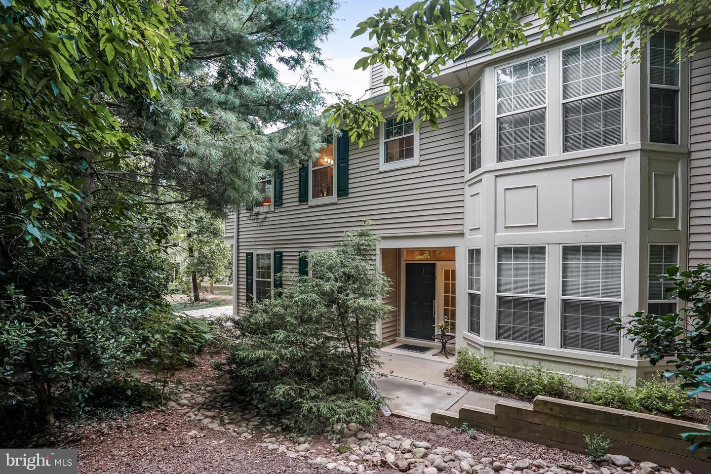 11402-P GATE HILL PL #63, RESTON, Virginia 20194, 2 Bedrooms Bedrooms, ,2 BathroomsBathrooms,Residential,For sale,11402-P GATE HILL PL #63,VAFX2254294 MLS # VAFX2254294