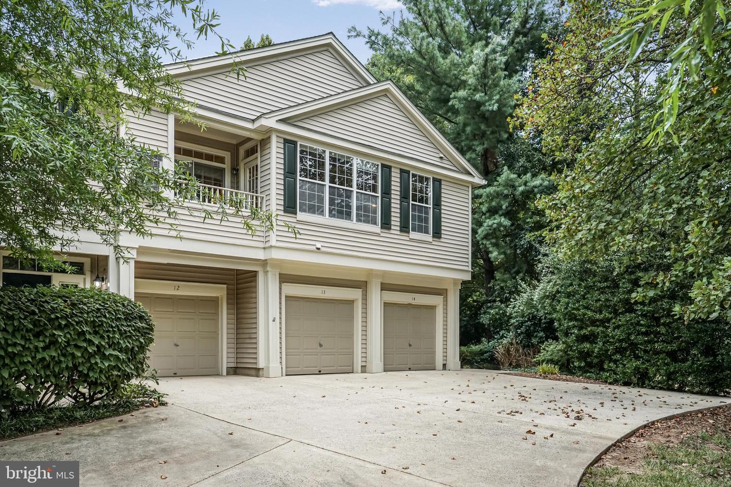 11402-P GATE HILL PL #63, RESTON, Virginia 20194, 2 Bedrooms Bedrooms, ,2 BathroomsBathrooms,Residential,For sale,11402-P GATE HILL PL #63,VAFX2254294 MLS # VAFX2254294