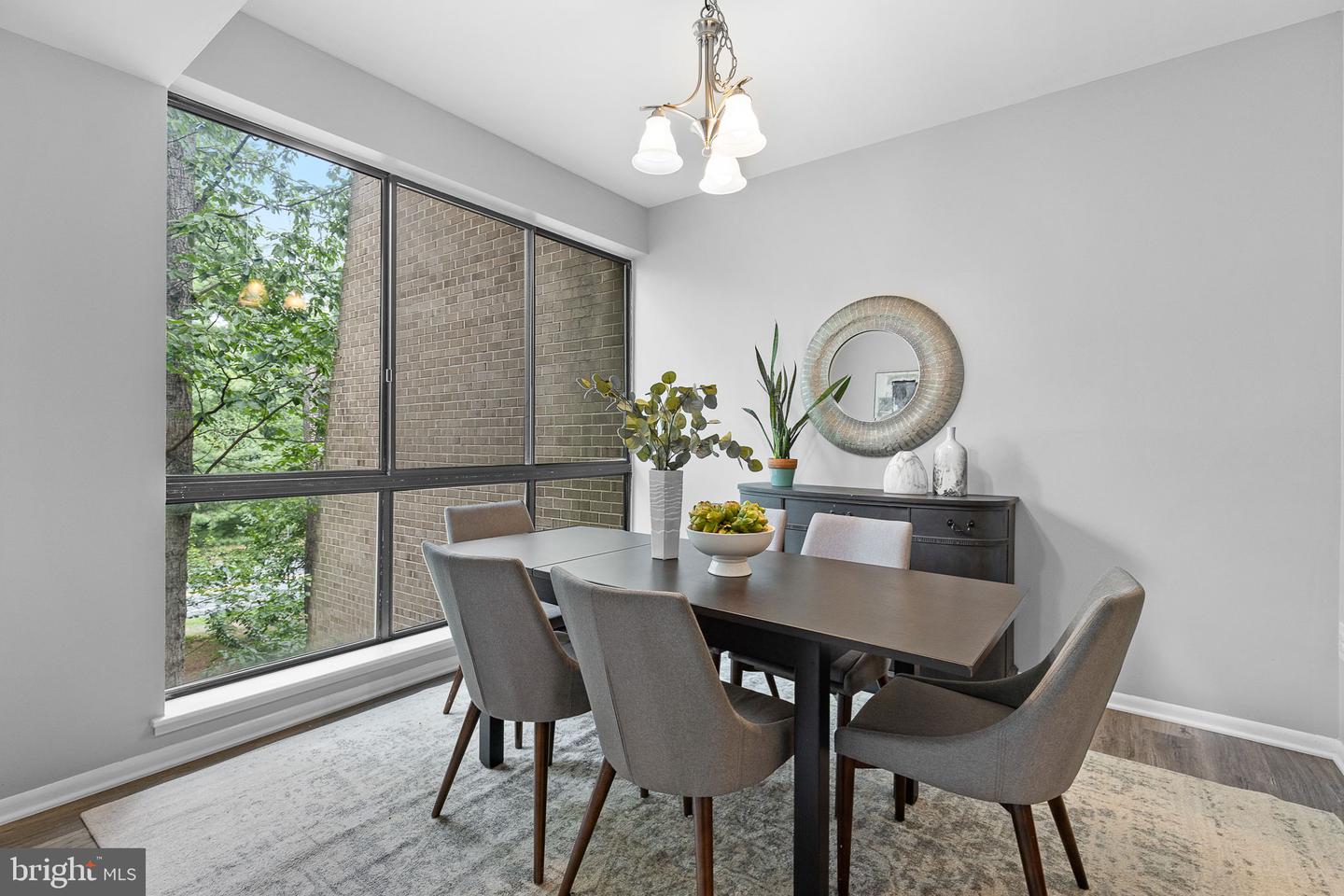 11557 ROLLING GREEN CT #301, RESTON, Virginia 20191, 2 Bedrooms Bedrooms, ,2 BathroomsBathrooms,Residential,For sale,11557 ROLLING GREEN CT #301,VAFX2254328 MLS # VAFX2254328