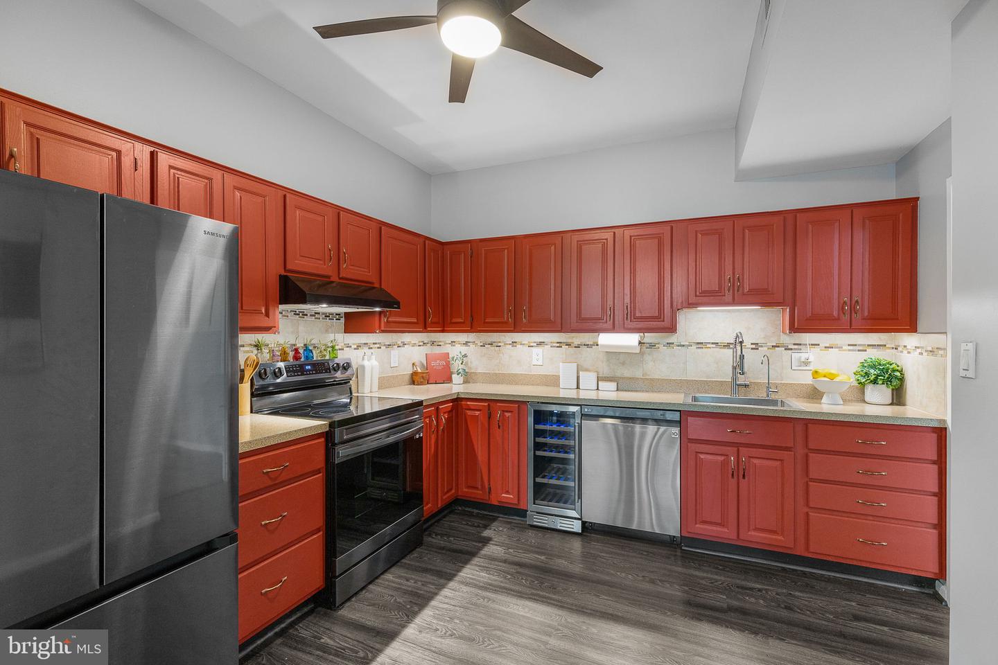 11557 ROLLING GREEN CT #301, RESTON, Virginia 20191, 2 Bedrooms Bedrooms, ,2 BathroomsBathrooms,Residential,For sale,11557 ROLLING GREEN CT #301,VAFX2254328 MLS # VAFX2254328