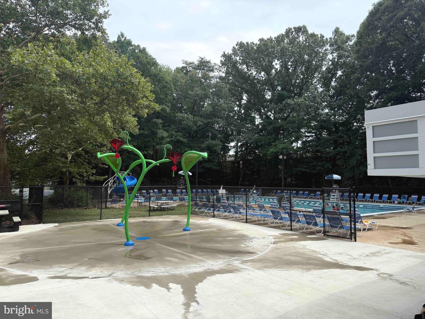 11557 ROLLING GREEN CT #301, RESTON, Virginia 20191, 2 Bedrooms Bedrooms, ,2 BathroomsBathrooms,Residential,For sale,11557 ROLLING GREEN CT #301,VAFX2254328 MLS # VAFX2254328