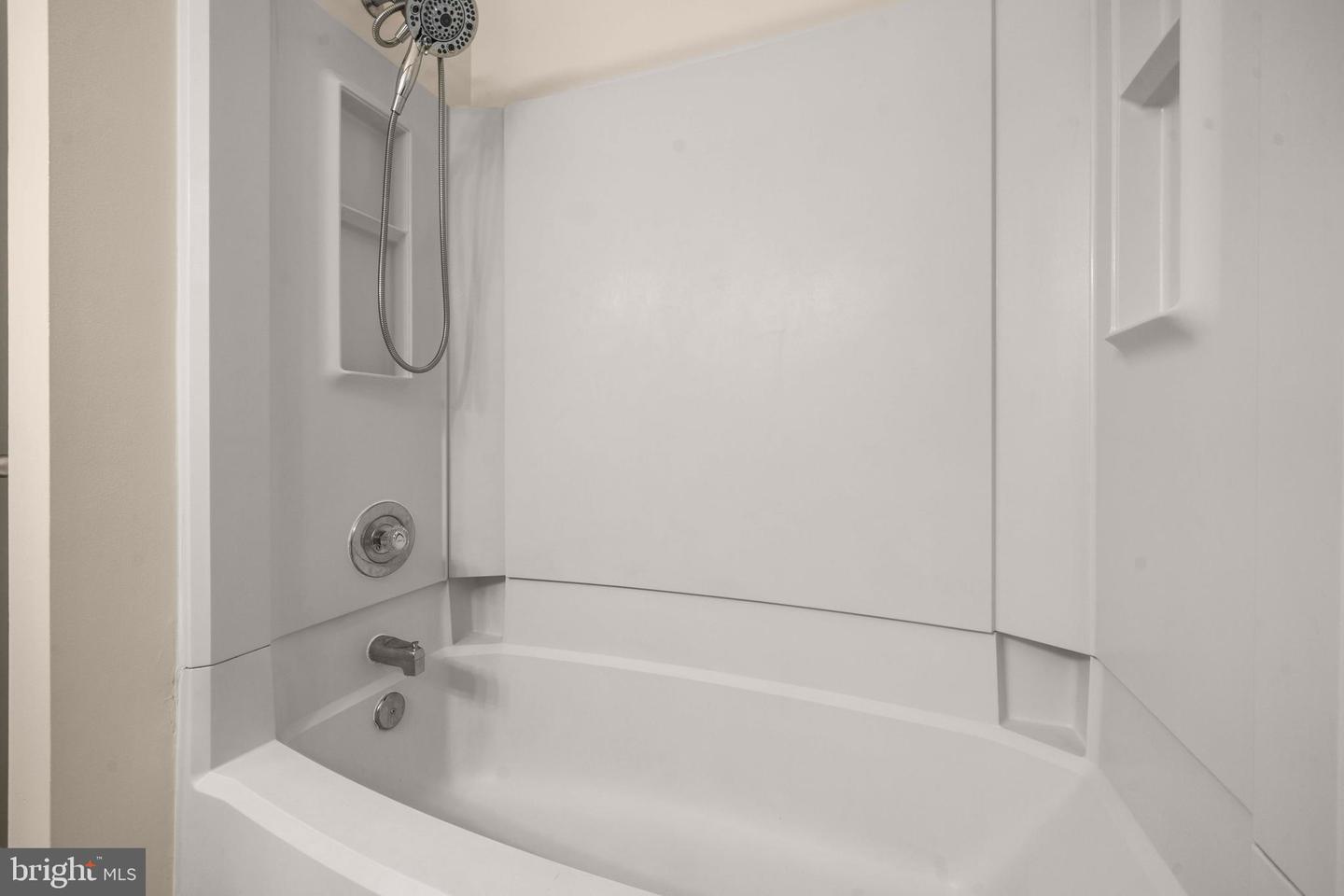 5241 SAINT GENEVIEVE PL, ALEXANDRIA, Virginia 22315, 3 Bedrooms Bedrooms, ,2 BathroomsBathrooms,Residential,For sale,5241 SAINT GENEVIEVE PL,VAFX2254872 MLS # VAFX2254872