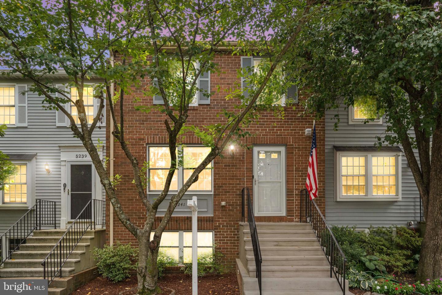 5241 SAINT GENEVIEVE PL, ALEXANDRIA, Virginia 22315, 3 Bedrooms Bedrooms, ,2 BathroomsBathrooms,Residential,For sale,5241 SAINT GENEVIEVE PL,VAFX2254872 MLS # VAFX2254872