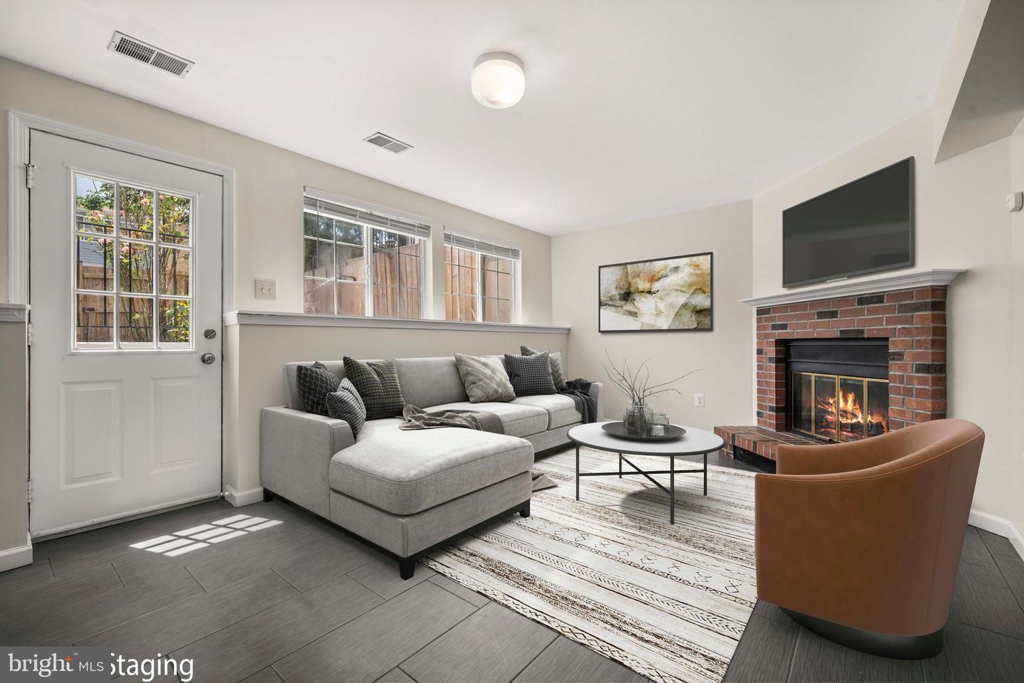 5241 SAINT GENEVIEVE PL, ALEXANDRIA, Virginia 22315, 3 Bedrooms Bedrooms, ,2 BathroomsBathrooms,Residential,For sale,5241 SAINT GENEVIEVE PL,VAFX2254872 MLS # VAFX2254872