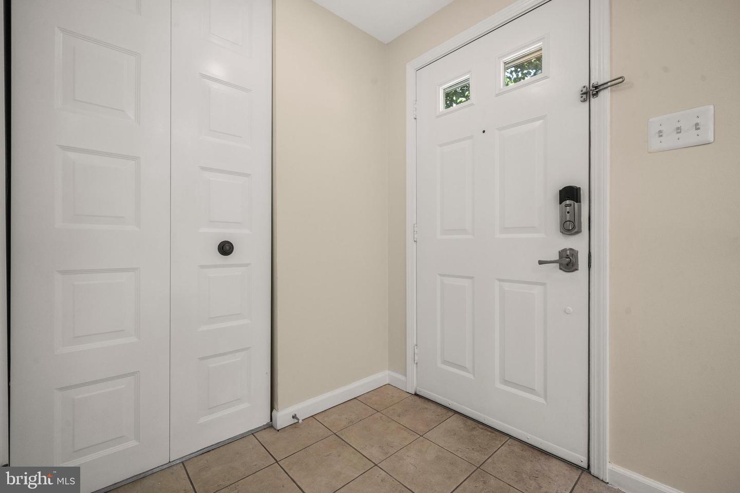 5241 SAINT GENEVIEVE PL, ALEXANDRIA, Virginia 22315, 3 Bedrooms Bedrooms, ,2 BathroomsBathrooms,Residential,For sale,5241 SAINT GENEVIEVE PL,VAFX2254872 MLS # VAFX2254872