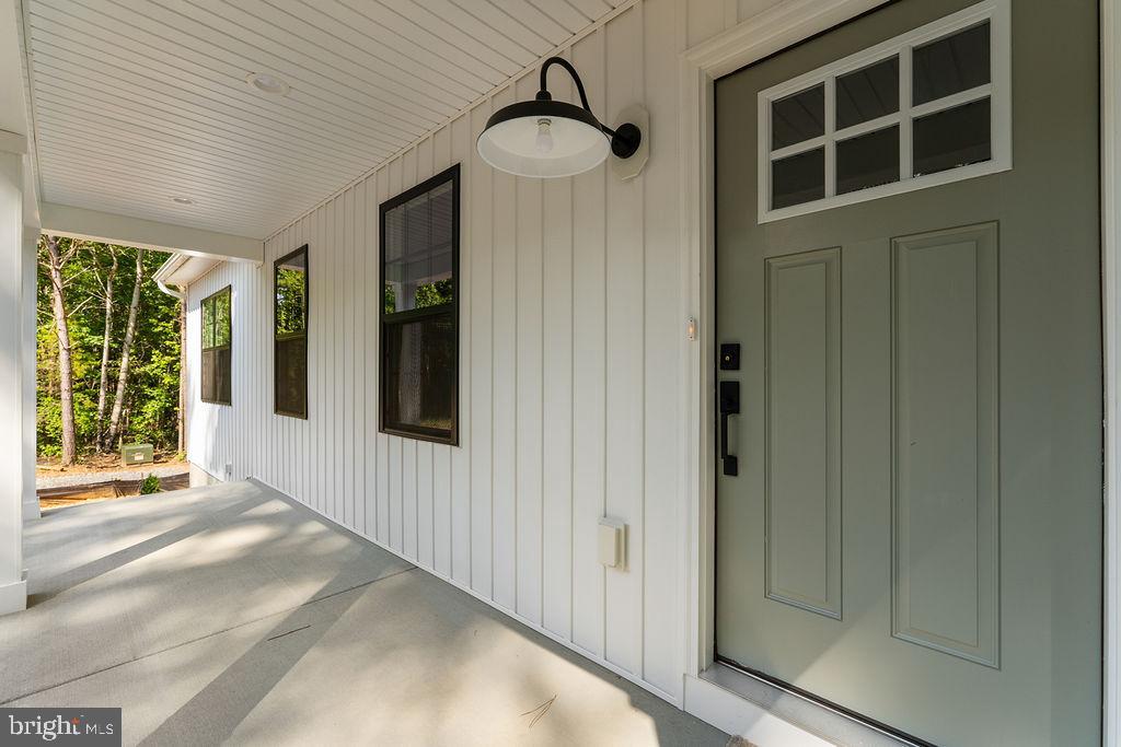 1821 BUTLER RD, BEAVERDAM, Virginia 23015, 5 Bedrooms Bedrooms, ,3 BathroomsBathrooms,Residential,For sale,1821 BUTLER RD,VASP2034658 MLS # VASP2034658