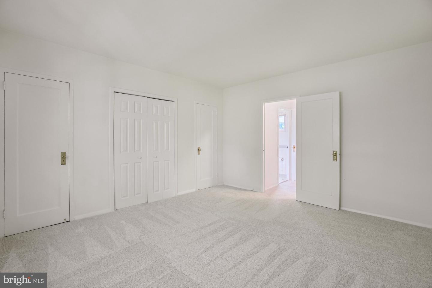 3576 MARTHA CUSTIS DR, ALEXANDRIA, Virginia 22302, 1 Bedroom Bedrooms, ,1 BathroomBathrooms,Residential,For sale,3576 MARTHA CUSTIS DR,VAAX2047502 MLS # VAAX2047502