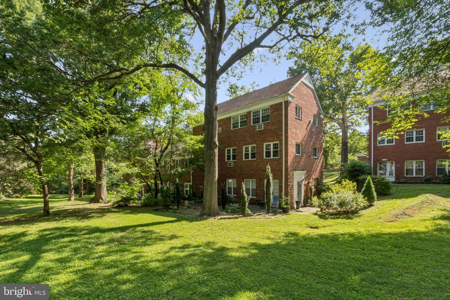 3576 MARTHA CUSTIS DR, ALEXANDRIA, Virginia 22302, 1 Bedroom Bedrooms, ,1 BathroomBathrooms,Residential,For sale,3576 MARTHA CUSTIS DR,VAAX2047502 MLS # VAAX2047502
