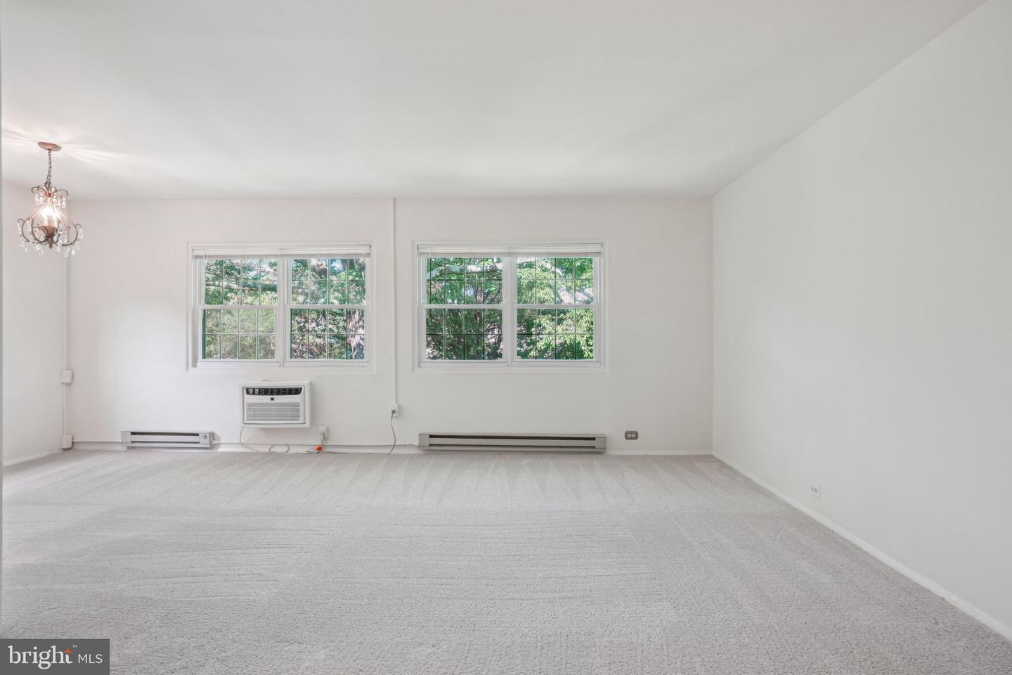 3576 MARTHA CUSTIS DR, ALEXANDRIA, Virginia 22302, 1 Bedroom Bedrooms, ,1 BathroomBathrooms,Residential,For sale,3576 MARTHA CUSTIS DR,VAAX2047502 MLS # VAAX2047502