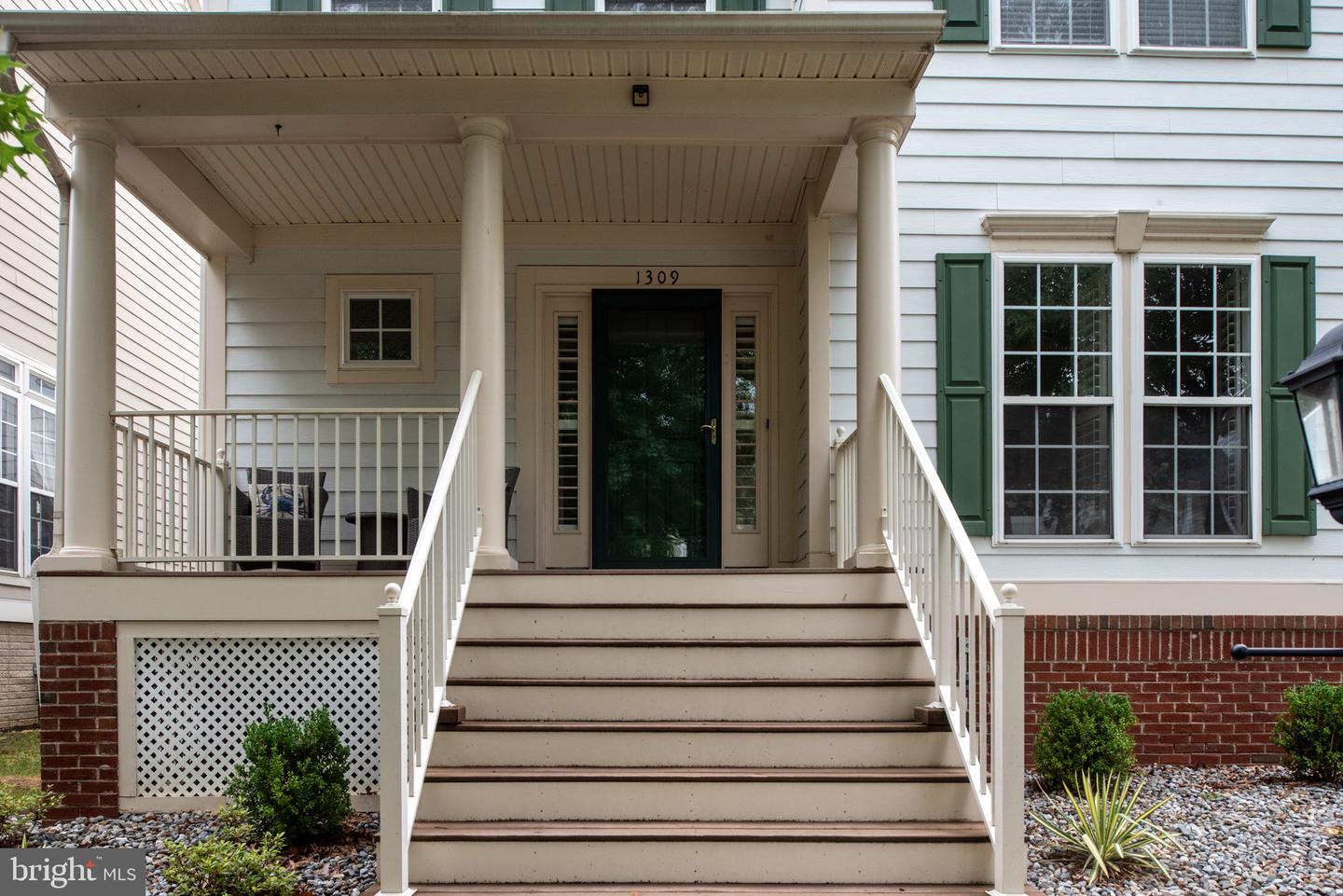 1309 GRAHAM DR, FREDERICKSBURG, Virginia 22401, 4 Bedrooms Bedrooms, ,3 BathroomsBathrooms,Residential,For sale,1309 GRAHAM DR,VAFB2008590 MLS # VAFB2008590
