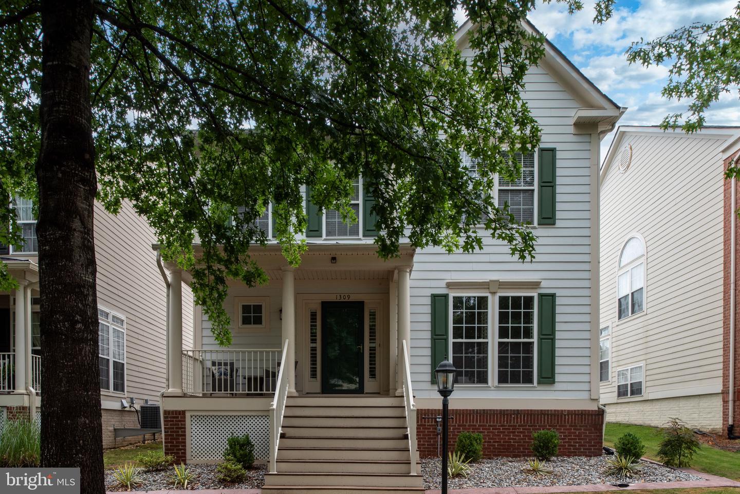 1309 GRAHAM DR, FREDERICKSBURG, Virginia 22401, 4 Bedrooms Bedrooms, ,3 BathroomsBathrooms,Residential,For sale,1309 GRAHAM DR,VAFB2008590 MLS # VAFB2008590