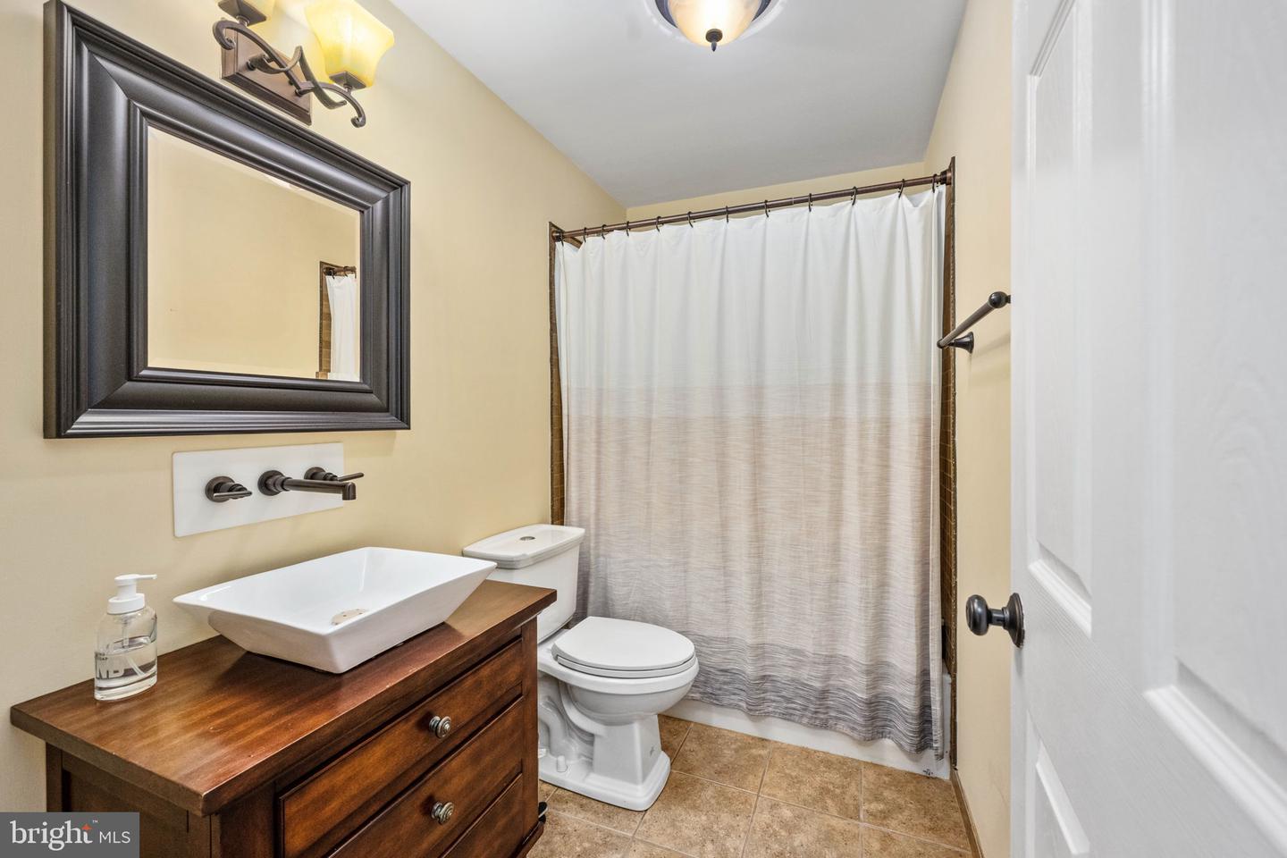 1309 GRAHAM DR, FREDERICKSBURG, Virginia 22401, 4 Bedrooms Bedrooms, ,3 BathroomsBathrooms,Residential,For sale,1309 GRAHAM DR,VAFB2008590 MLS # VAFB2008590