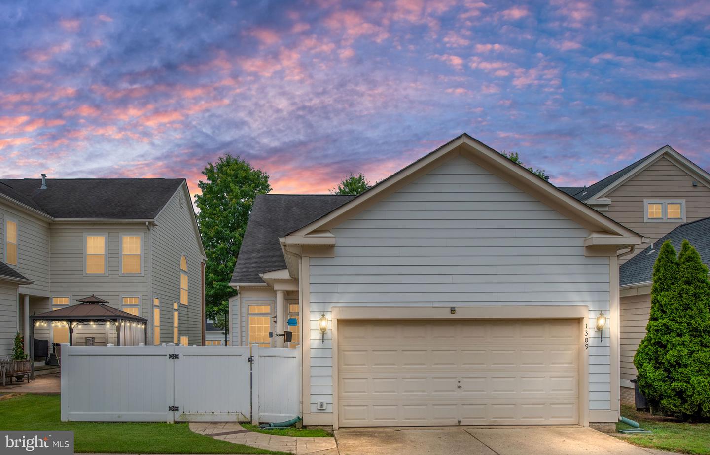 1309 GRAHAM DR, FREDERICKSBURG, Virginia 22401, 4 Bedrooms Bedrooms, ,3 BathroomsBathrooms,Residential,For sale,1309 GRAHAM DR,VAFB2008590 MLS # VAFB2008590