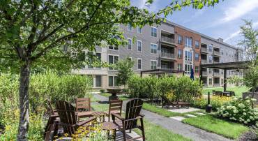 6104 FAIRVIEW FARM DR #403, ALEXANDRIA, Virginia 22315, 2 Bedrooms Bedrooms, ,2 BathroomsBathrooms,Residential,For sale,6104 FAIRVIEW FARM DR #403,VAFX2255750 MLS # VAFX2255750