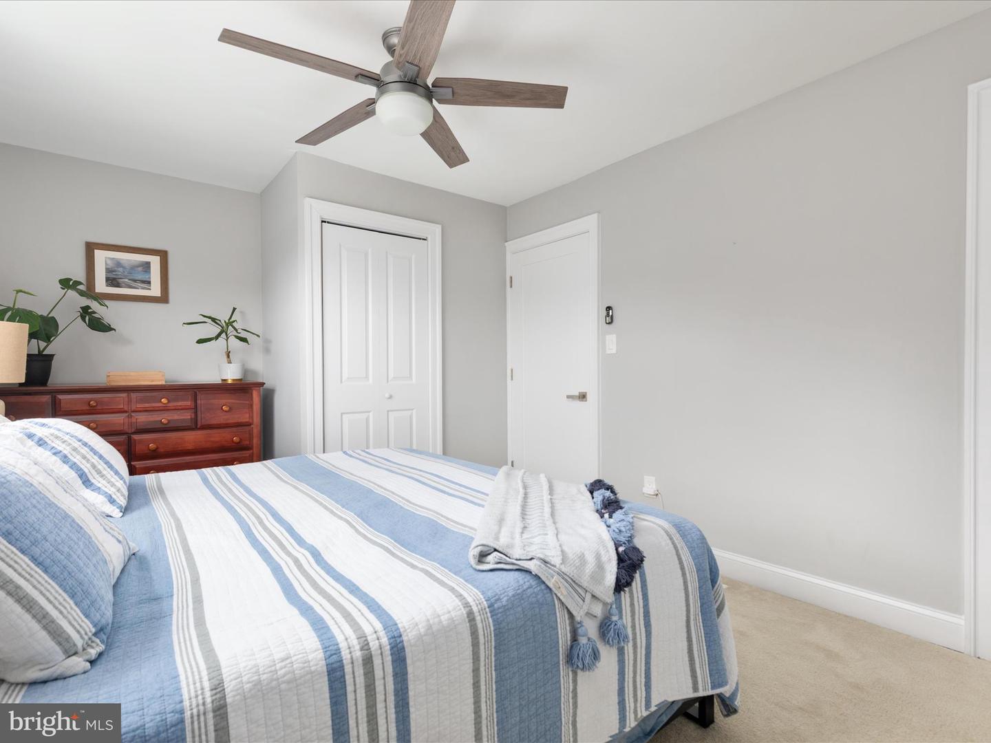 3041 MANNING ST, ALEXANDRIA, Virginia 22305, 2 Bedrooms Bedrooms, ,2 BathroomsBathrooms,Residential,For sale,3041 MANNING ST,VAAX2047544 MLS # VAAX2047544