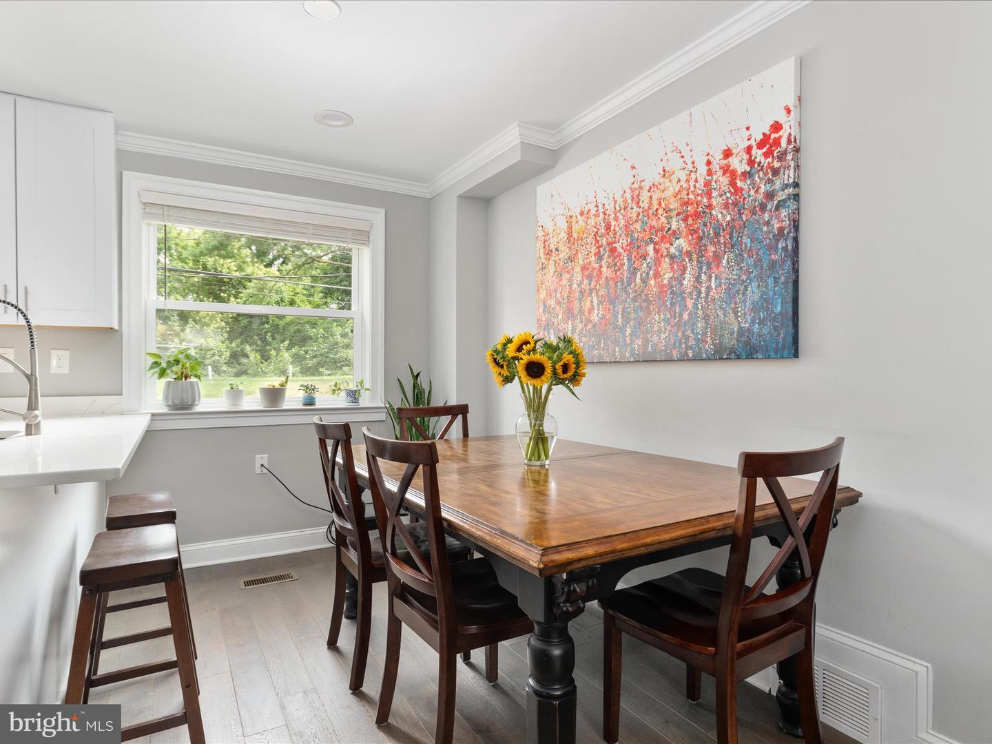 3041 MANNING ST, ALEXANDRIA, Virginia 22305, 2 Bedrooms Bedrooms, ,2 BathroomsBathrooms,Residential,For sale,3041 MANNING ST,VAAX2047544 MLS # VAAX2047544