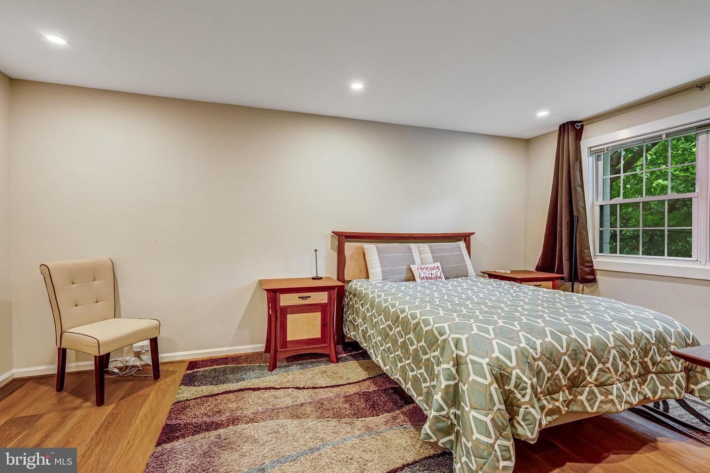 3237 RAVENSWORTH PL, ALEXANDRIA, Virginia 22302, 2 Bedrooms Bedrooms, ,1 BathroomBathrooms,Residential,For sale,3237 RAVENSWORTH PL,VAAX2047546 MLS # VAAX2047546