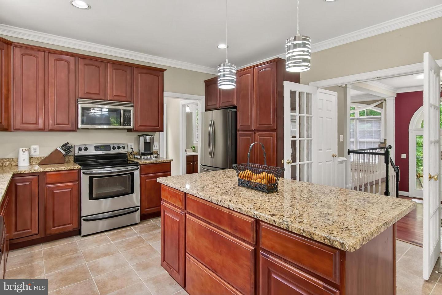 6913 MAZZEN CT, FREDERICKSBURG, Virginia 22407, 4 Bedrooms Bedrooms, ,3 BathroomsBathrooms,Residential,For sale,6913 MAZZEN CT,VASP2034752 MLS # VASP2034752