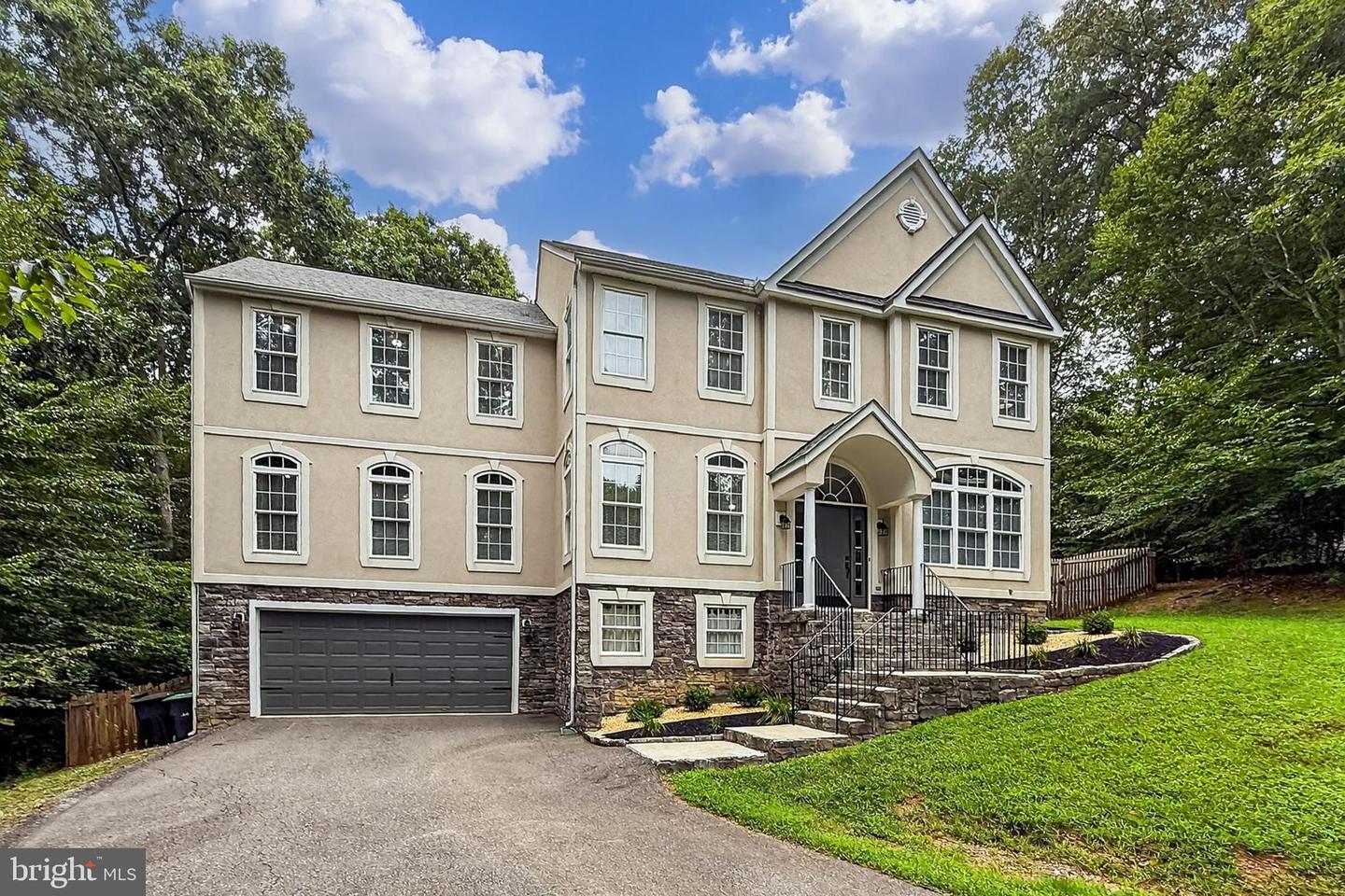 6913 MAZZEN CT, FREDERICKSBURG, Virginia 22407, 4 Bedrooms Bedrooms, ,3 BathroomsBathrooms,Residential,For sale,6913 MAZZEN CT,VASP2034752 MLS # VASP2034752