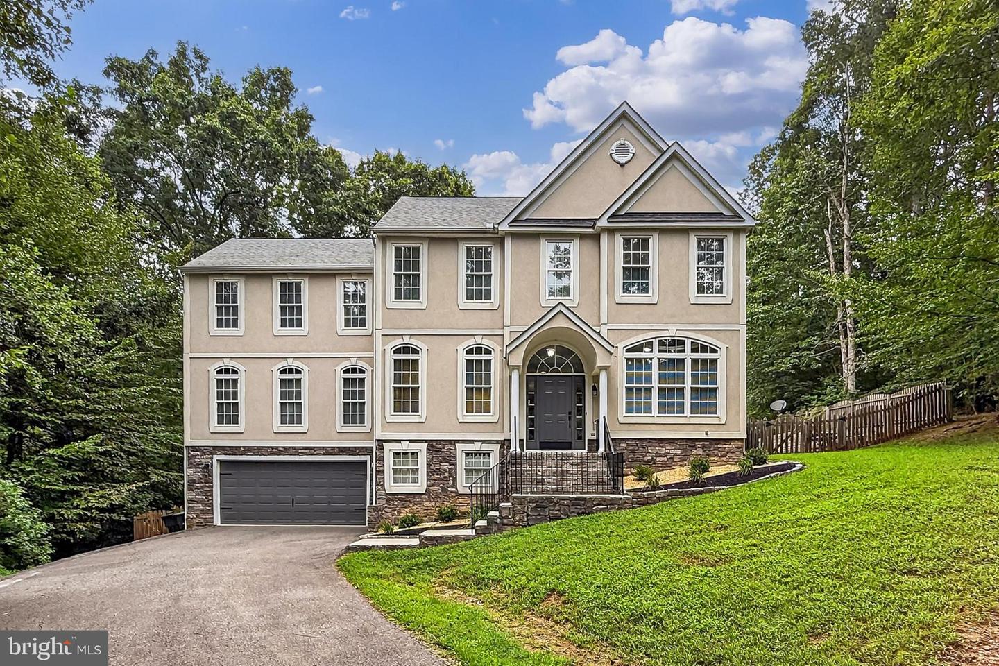 6913 MAZZEN CT, FREDERICKSBURG, Virginia 22407, 4 Bedrooms Bedrooms, ,3 BathroomsBathrooms,Residential,For sale,6913 MAZZEN CT,VASP2034752 MLS # VASP2034752
