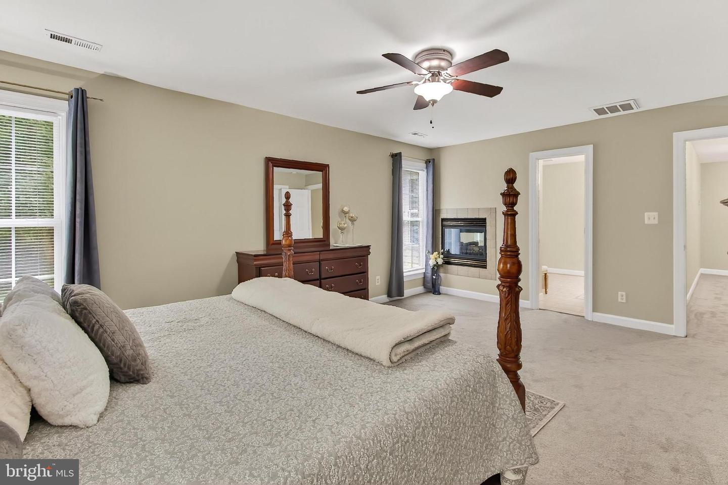6913 MAZZEN CT, FREDERICKSBURG, Virginia 22407, 4 Bedrooms Bedrooms, ,3 BathroomsBathrooms,Residential,For sale,6913 MAZZEN CT,VASP2034752 MLS # VASP2034752