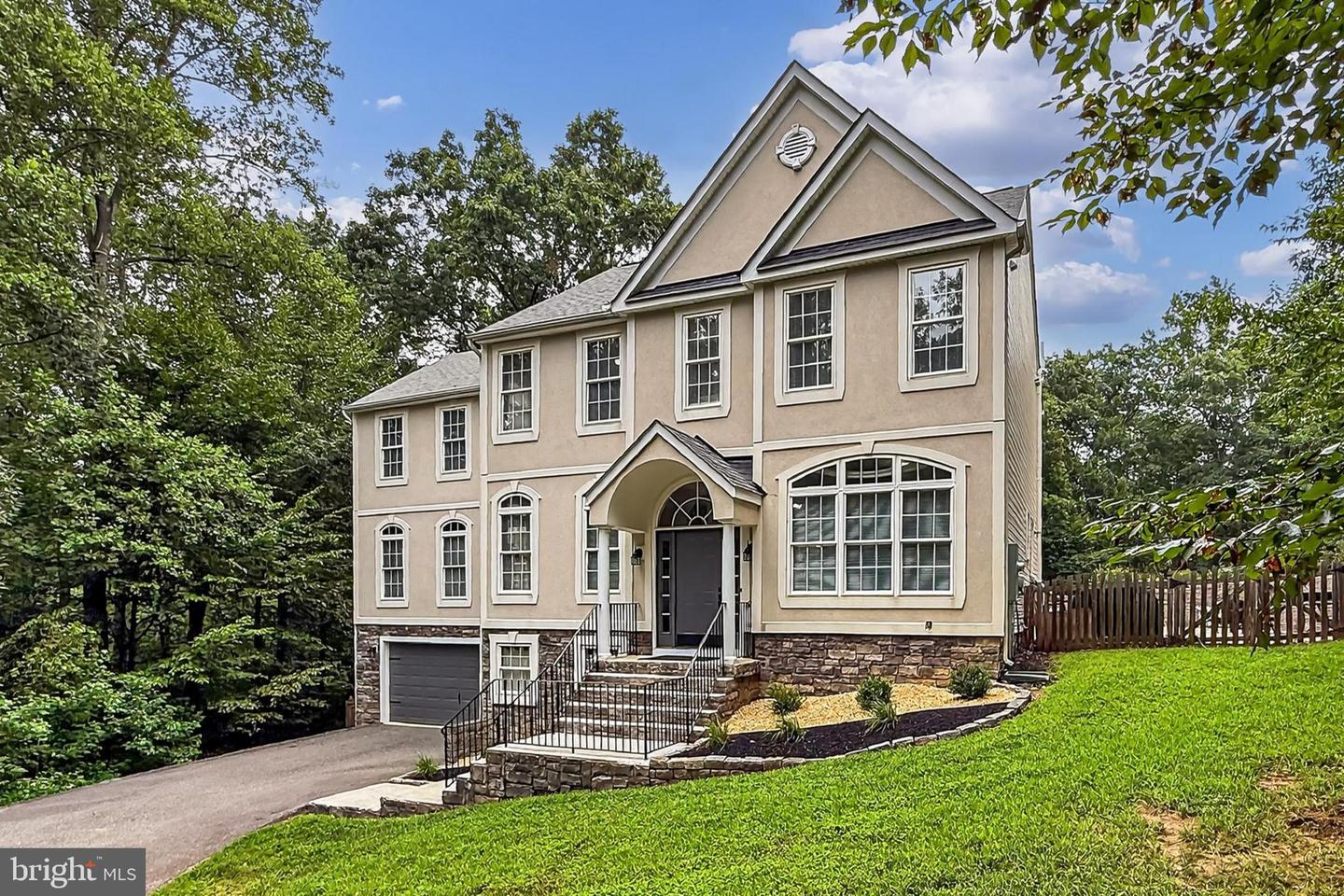 6913 MAZZEN CT, FREDERICKSBURG, Virginia 22407, 4 Bedrooms Bedrooms, ,3 BathroomsBathrooms,Residential,For sale,6913 MAZZEN CT,VASP2034752 MLS # VASP2034752