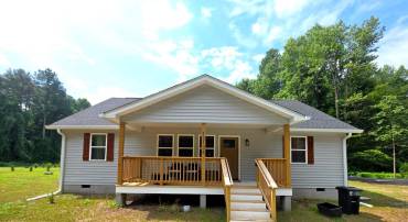12136 MONTEREY RD, RUTHER GLEN, Virginia 22546, 3 Bedrooms Bedrooms, ,2 BathroomsBathrooms,Residential,For sale,12136 MONTEREY RD,VACV2008534 MLS # VACV2008534