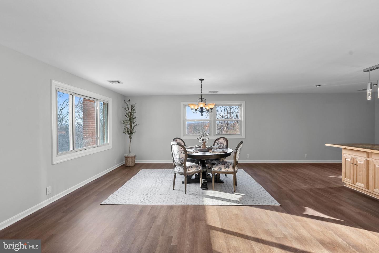 5260 DAPPLE LN, WARRENTON, Virginia 20187, 3 Bedrooms Bedrooms, ,2 BathroomsBathrooms,Residential,For sale,5260 DAPPLE LN,VAFQ2017550 MLS # VAFQ2017550
