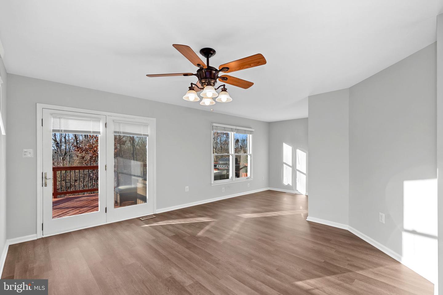 5260 DAPPLE LN, WARRENTON, Virginia 20187, 3 Bedrooms Bedrooms, ,2 BathroomsBathrooms,Residential,For sale,5260 DAPPLE LN,VAFQ2017550 MLS # VAFQ2017550
