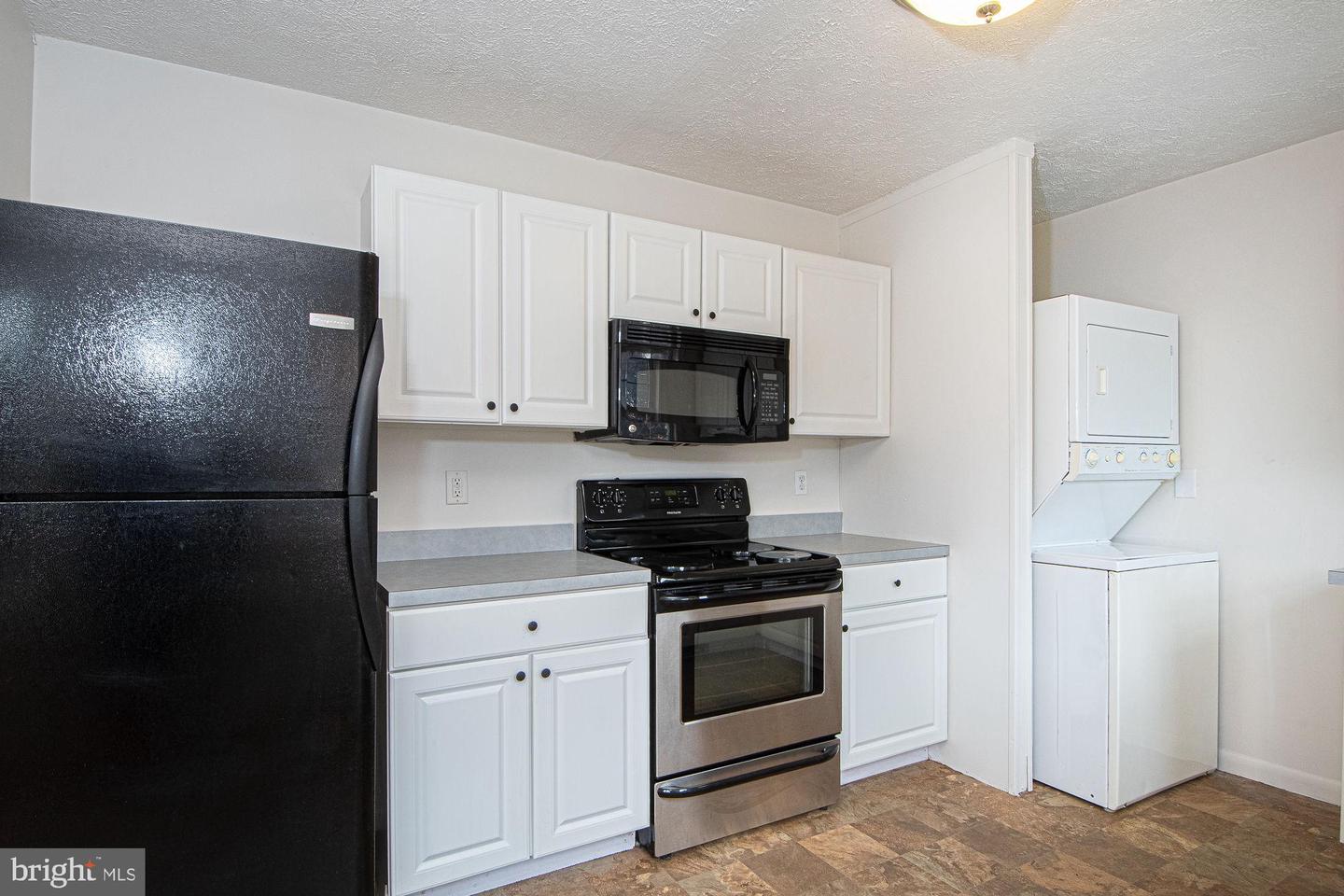 124 E 15TH ST, FRONT ROYAL, Virginia 22630, 3 Bedrooms Bedrooms, ,1 BathroomBathrooms,Residential,For sale,124 E 15TH ST,VAWR2011768 MLS # VAWR2011768