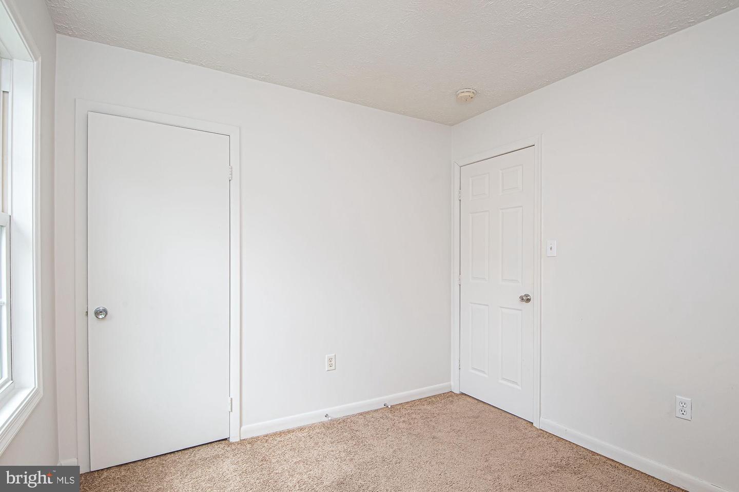 124 E 15TH ST, FRONT ROYAL, Virginia 22630, 3 Bedrooms Bedrooms, ,1 BathroomBathrooms,Residential,For sale,124 E 15TH ST,VAWR2011768 MLS # VAWR2011768