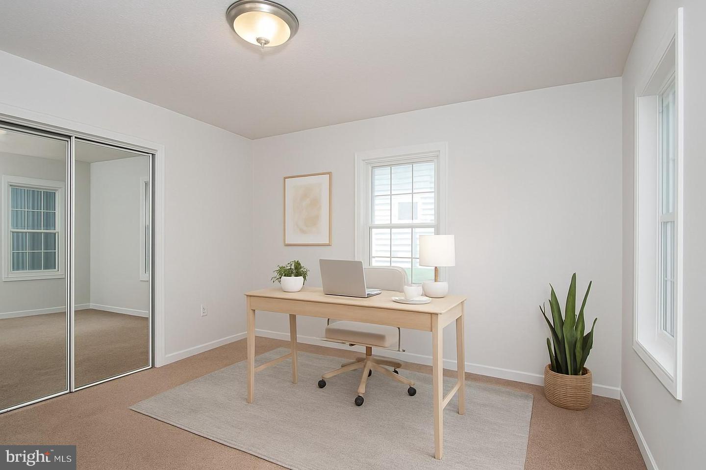 124 E 15TH ST, FRONT ROYAL, Virginia 22630, 3 Bedrooms Bedrooms, ,1 BathroomBathrooms,Residential,For sale,124 E 15TH ST,VAWR2011768 MLS # VAWR2011768