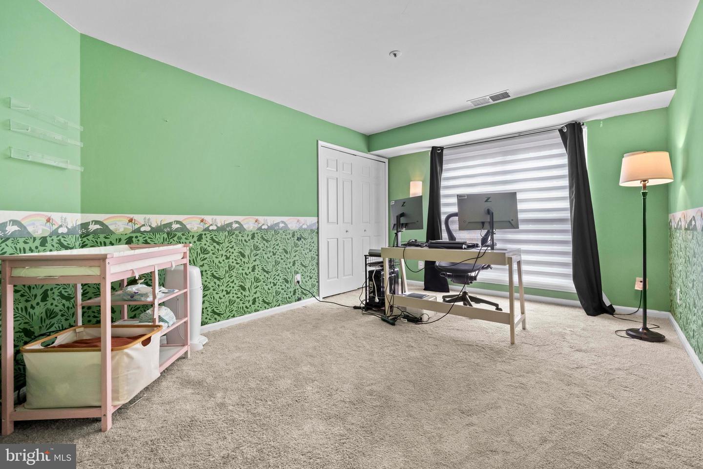 244 S REYNOLDS ST #201, ALEXANDRIA, Virginia 22304, 2 Bedrooms Bedrooms, ,2 BathroomsBathrooms,Residential,For sale,244 S REYNOLDS ST #201,VAAX2047732 MLS # VAAX2047732