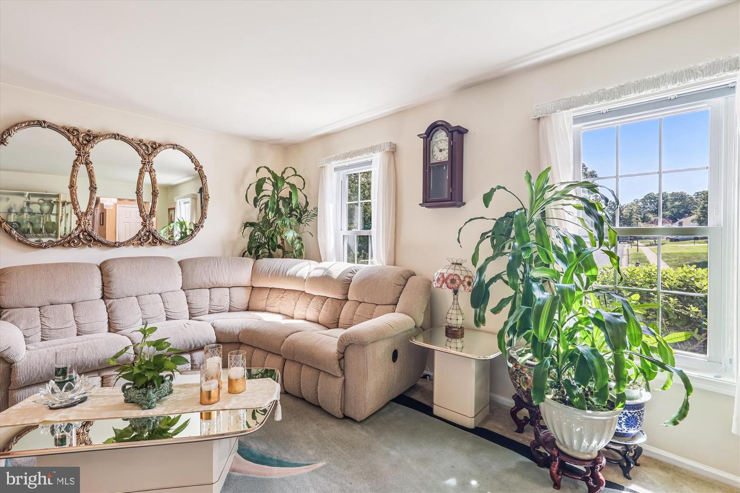 6137 FRANCONIA STATION LN, ALEXANDRIA, Virginia 22310, 5 Bedrooms Bedrooms, ,4 BathroomsBathrooms,Residential,For sale,6137 FRANCONIA STATION LN,VAFX2257322 MLS # VAFX2257322
