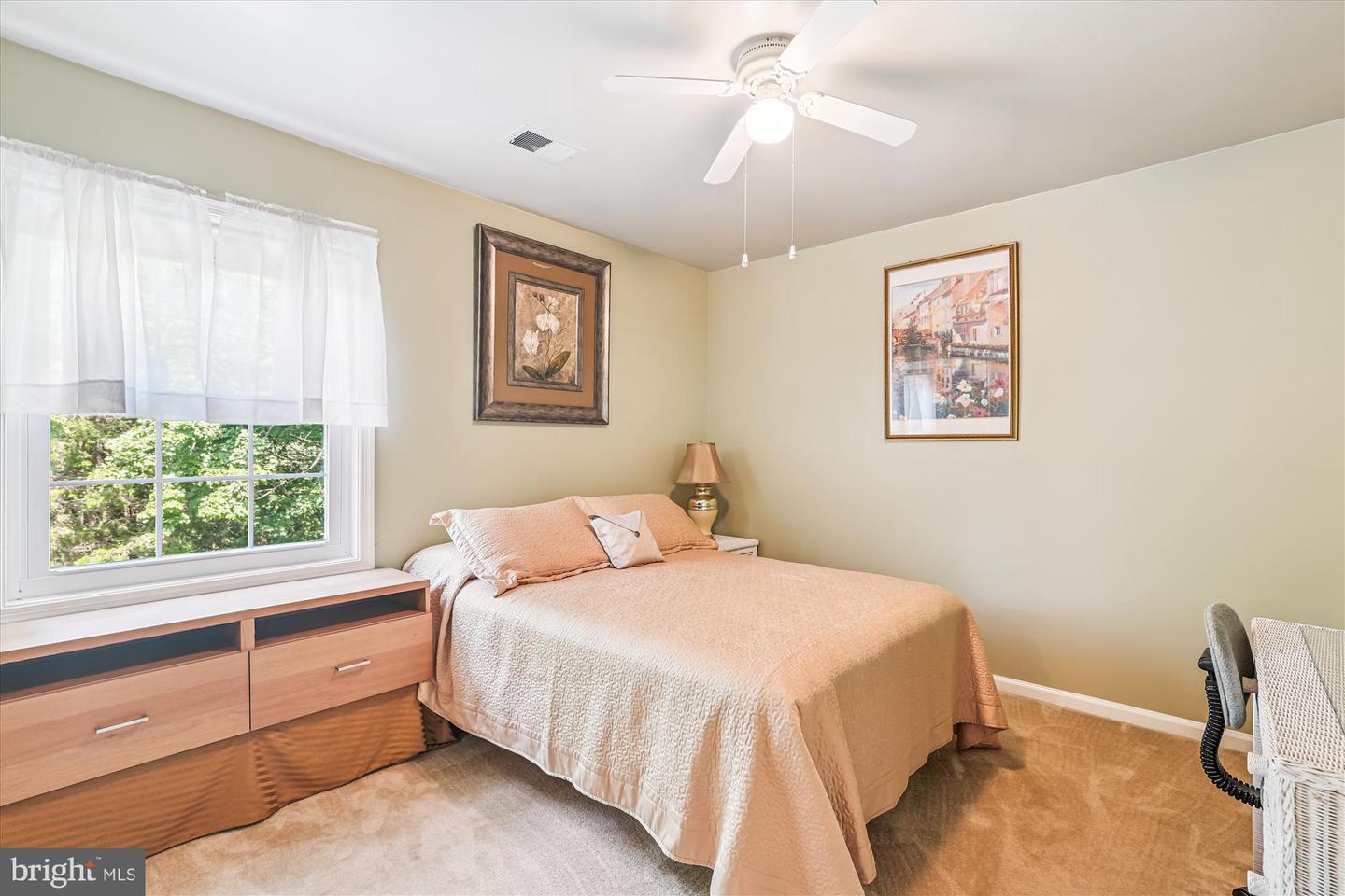 6137 FRANCONIA STATION LN, ALEXANDRIA, Virginia 22310, 5 Bedrooms Bedrooms, ,4 BathroomsBathrooms,Residential,For sale,6137 FRANCONIA STATION LN,VAFX2257322 MLS # VAFX2257322