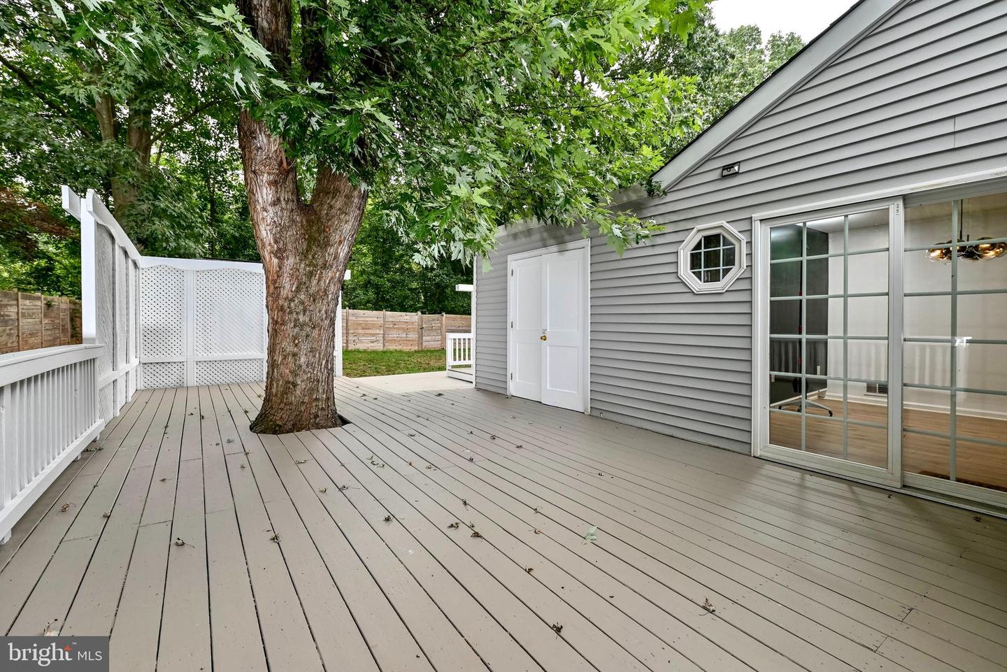 132 E MEADOWLAND LN, STERLING, Virginia 20164, 4 Bedrooms Bedrooms, ,3 BathroomsBathrooms,Residential,For sale,132 E MEADOWLAND LN,VALO2103104 MLS # VALO2103104