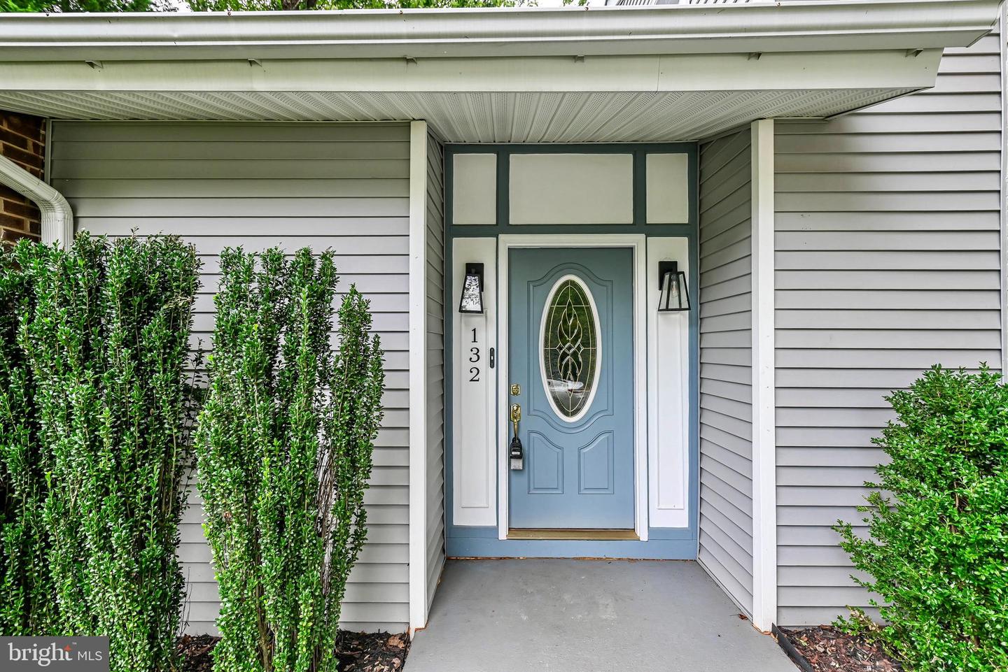 132 E MEADOWLAND LN, STERLING, Virginia 20164, 4 Bedrooms Bedrooms, ,3 BathroomsBathrooms,Residential,For sale,132 E MEADOWLAND LN,VALO2103104 MLS # VALO2103104
