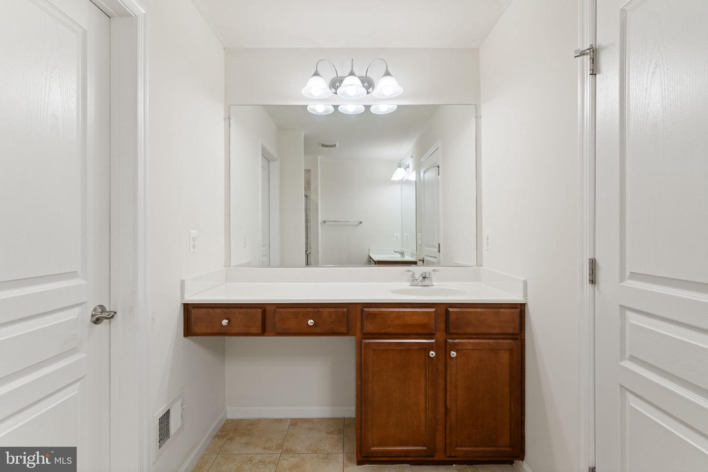 14844 MASON CREEK CIR, WOODBRIDGE, Virginia 22191, 3 Bedrooms Bedrooms, 5 Rooms Rooms,2 BathroomsBathrooms,Residential,For sale,14844 MASON CREEK CIR,VAPW2099944 MLS # VAPW2099944