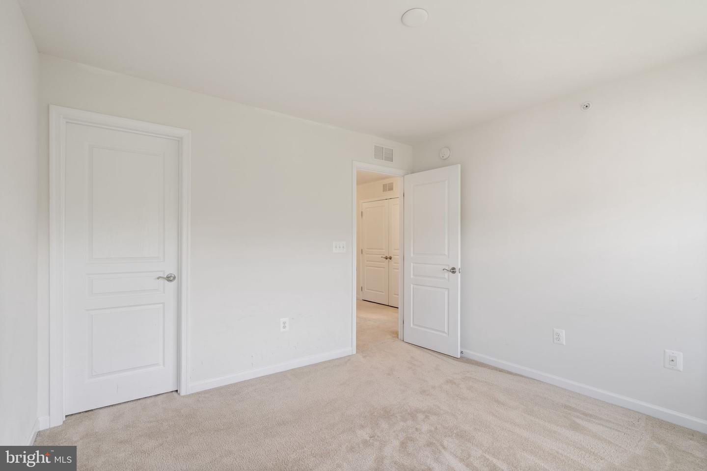 14844 MASON CREEK CIR, WOODBRIDGE, Virginia 22191, 3 Bedrooms Bedrooms, 5 Rooms Rooms,2 BathroomsBathrooms,Residential,For sale,14844 MASON CREEK CIR,VAPW2099944 MLS # VAPW2099944