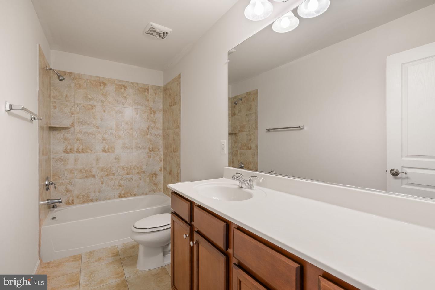 14844 MASON CREEK CIR, WOODBRIDGE, Virginia 22191, 3 Bedrooms Bedrooms, 5 Rooms Rooms,2 BathroomsBathrooms,Residential,For sale,14844 MASON CREEK CIR,VAPW2099944 MLS # VAPW2099944