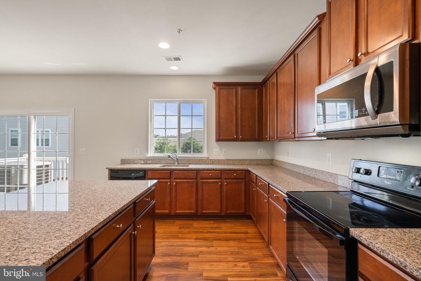 14844 MASON CREEK CIR, WOODBRIDGE, Virginia 22191, 3 Bedrooms Bedrooms, 5 Rooms Rooms,2 BathroomsBathrooms,Residential,For sale,14844 MASON CREEK CIR,VAPW2099944 MLS # VAPW2099944