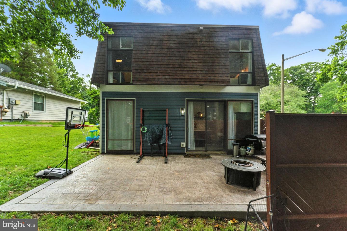 2498 PAXTON ST, WOODBRIDGE, Virginia 22192, 3 Bedrooms Bedrooms, ,2 BathroomsBathrooms,Residential,For sale,2498 PAXTON ST,VAPW2100010 MLS # VAPW2100010