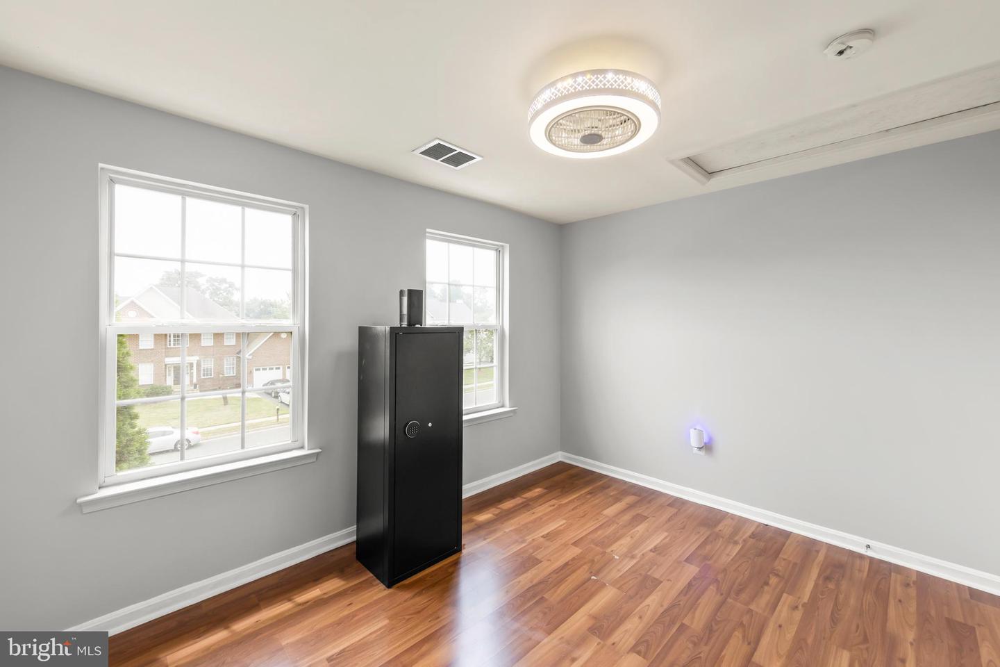114 NASSAU DR, WINCHESTER, Virginia 22602, 4 Bedrooms Bedrooms, ,3 BathroomsBathrooms,Residential,For sale,114 NASSAU DR,VAFV2035682 MLS # VAFV2035682
