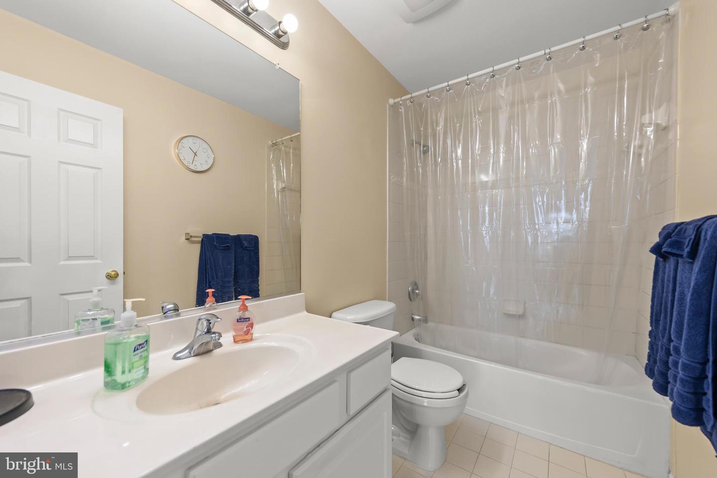 114 NASSAU DR, WINCHESTER, Virginia 22602, 4 Bedrooms Bedrooms, ,3 BathroomsBathrooms,Residential,For sale,114 NASSAU DR,VAFV2035682 MLS # VAFV2035682