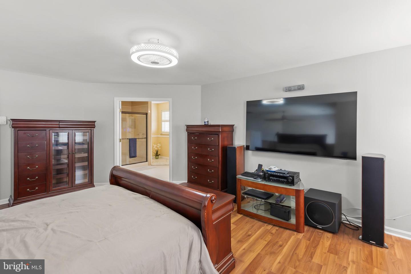 114 NASSAU DR, WINCHESTER, Virginia 22602, 4 Bedrooms Bedrooms, ,3 BathroomsBathrooms,Residential,For sale,114 NASSAU DR,VAFV2035682 MLS # VAFV2035682